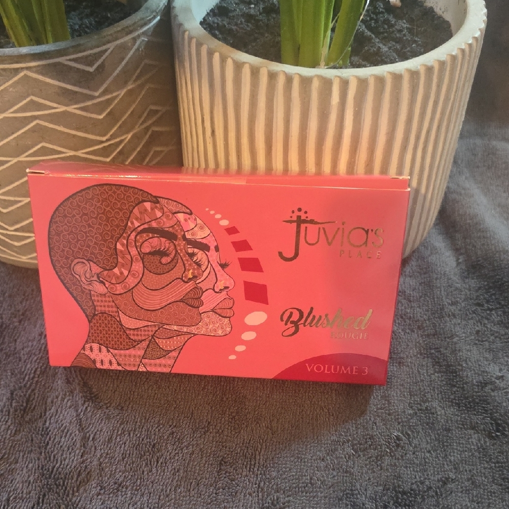 Juvia's Place Blushed Rouge Palette - VOLUME 3